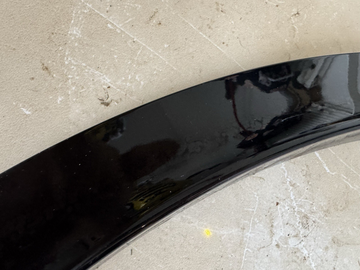 Range Rover Sport  Wheel Arch Moulding Front Right mk72-16a074 from 2018