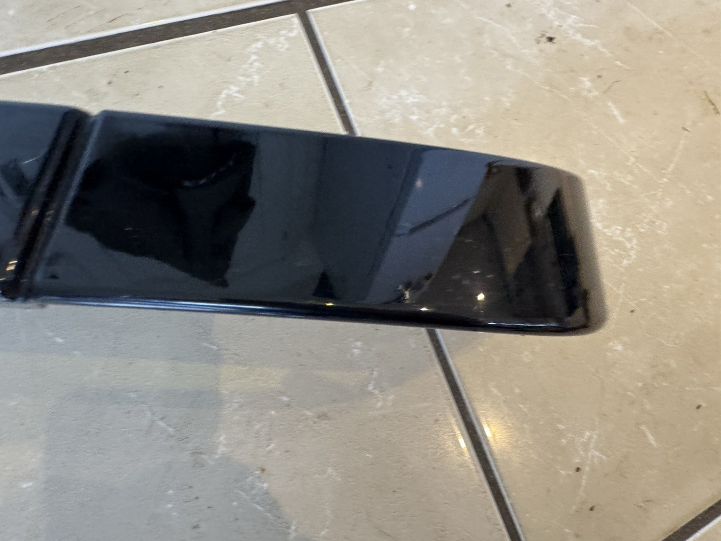 Range Rover Sport  Wheel Arch Moulding Front Right mk72-16a074 from 2018