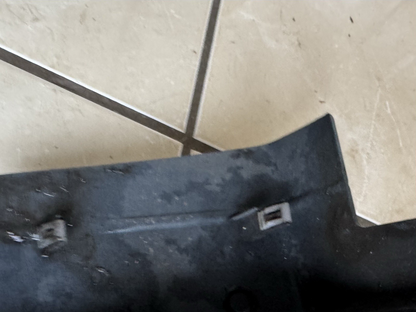 Range Rover Sport  Wheel Arch Moulding Front Right mk72-16a074 from 2018