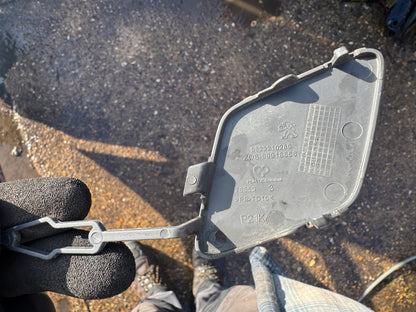 2023 PEUGEOT 208 MK2 FACELIFT FRONT TOW EYE COVER 9823210280 BLUE VERTIGO