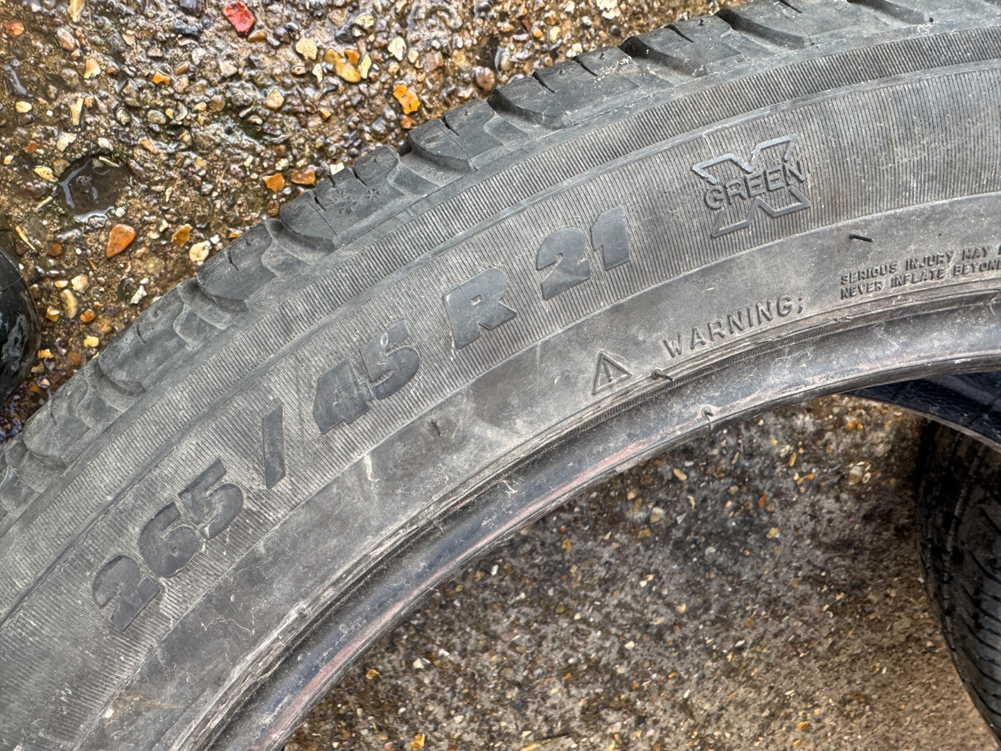 1x 265/45/21 Michelin Tyre Summer 265 45 21 104W LATITUDE TOUR HP CC Rated 71dB