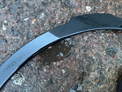 Land Rover Discovery L462 Front Right Wheel Arch 2017 ON HY3M-16A074-AC Genuine