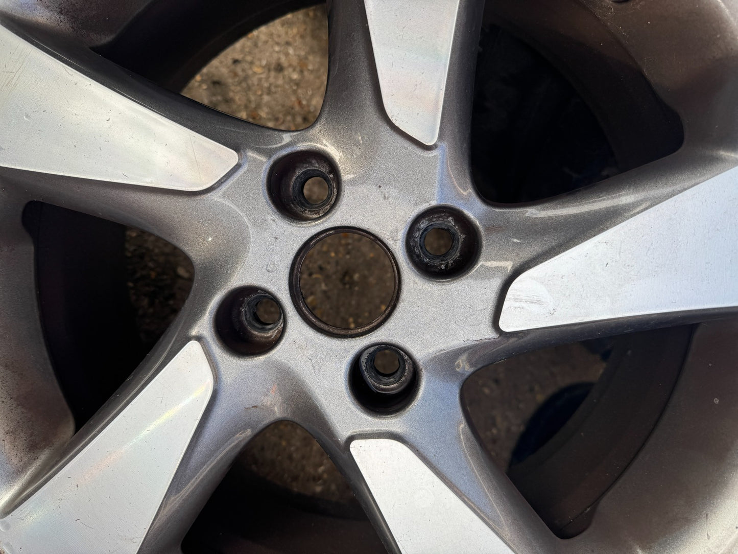 1x Genuine Ford Fiesta Active Mk8 17” Alloy Wheel Rim 7Jx17 J1BC-1007-C1A