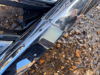 HYUNDAI TUCSON 3 2018-2020 FRONT GRILLE 86350-D7600 DAMAGED