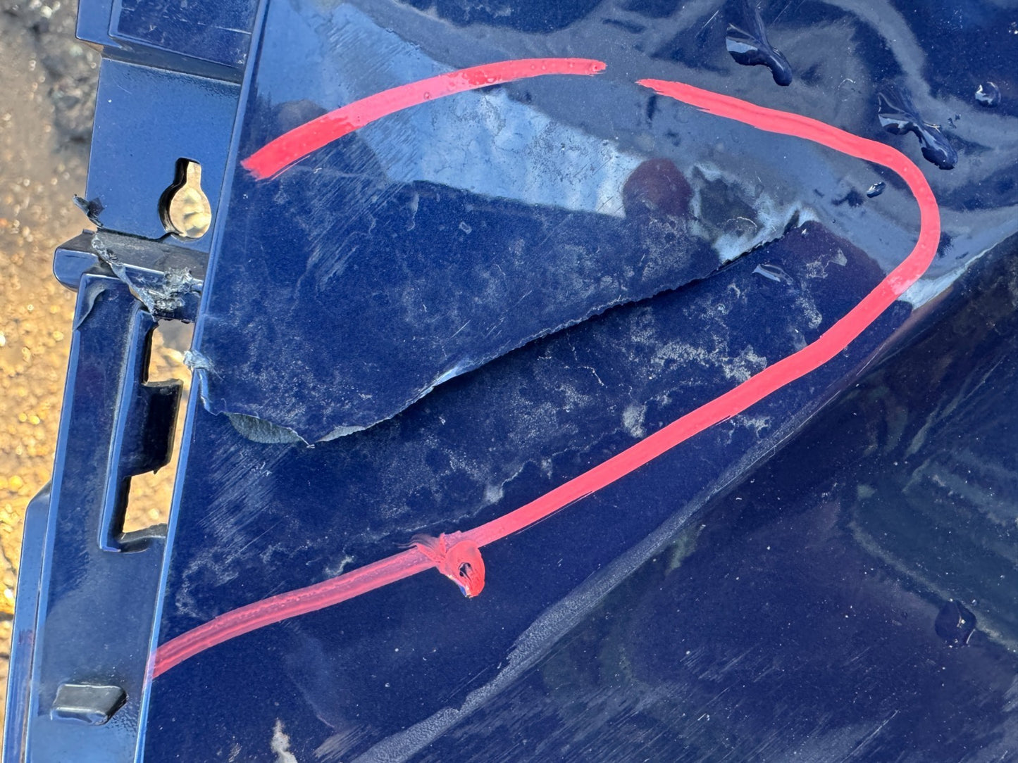 HYUNDAI TUSCON 2019 ONWARDS FRONT BUMPER P/N 86511-D7500 GENUINE SPLIT SCRATCHED