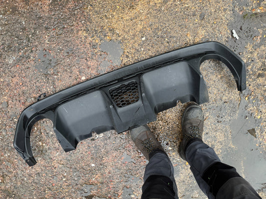 2021 FIAT Abarth 595 Rear Bumper Diffuser / Moulding Trim 735633085 GENUINE