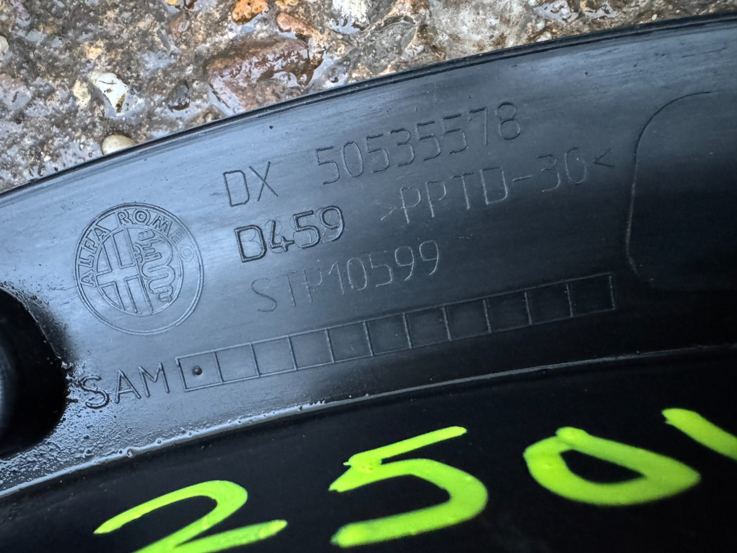 GENUINE Alfa Romeo Stelvio Wheel Arch Strip Cover Front Left 50535578