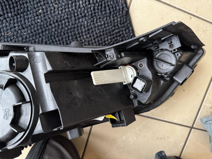 HYUNDAI TUCSON TL, TLE Front Left Headlight D792122A10 D61L D792121A30 24574870