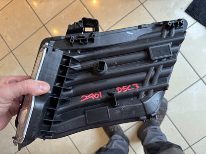 PEUGEOT 208 MK2 2024 2025 FRONT LEFT SIDE LED DAYTIME HEADLIGHT 9851054180 DAMAG