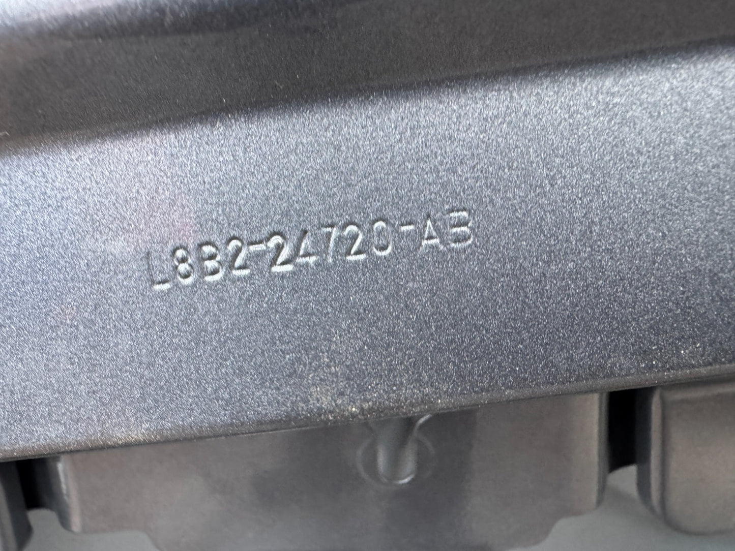 GENUINE LAND ROVER DEFENDER L663 REAR RIGHT SILVER BARE DOOR 2020-ON L8B224720AB