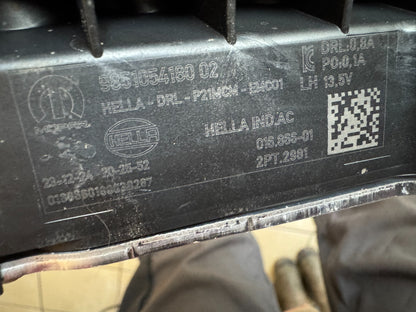 PEUGEOT 208 MK2 2024 2025 FRONT LEFT SIDE LED DAYTIME HEADLIGHT 9851054180 DAMAG