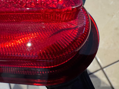 MG ZS REFLECTOR REAR LEFT SIDE 2022 ZS11666191 LENS FRACTURED