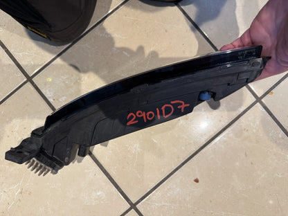 GENUINE NO FAKE PORSCHE 718 CAYMAN 982 RIGHT FRONT FOG LIGHT 982953042B