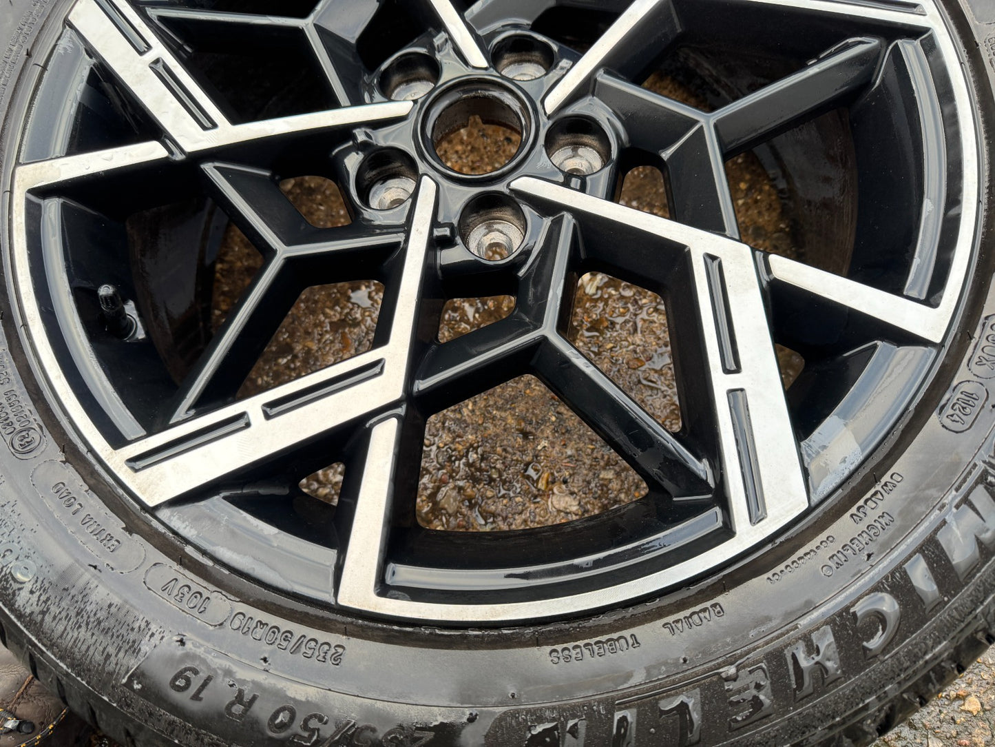 HYUNDAI TUCSON NX4 DIAMOND CUT 19" ALLOY WHEEL RIM 7.5J 52910N7800 GENUINE X1