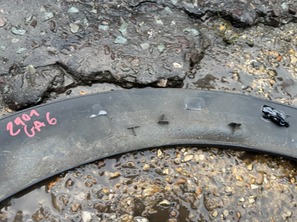 # PEUGEOT 3008 2015 REAR RIGHT DRIVER SIDE WHEEL ARCH TRIM 9825289077