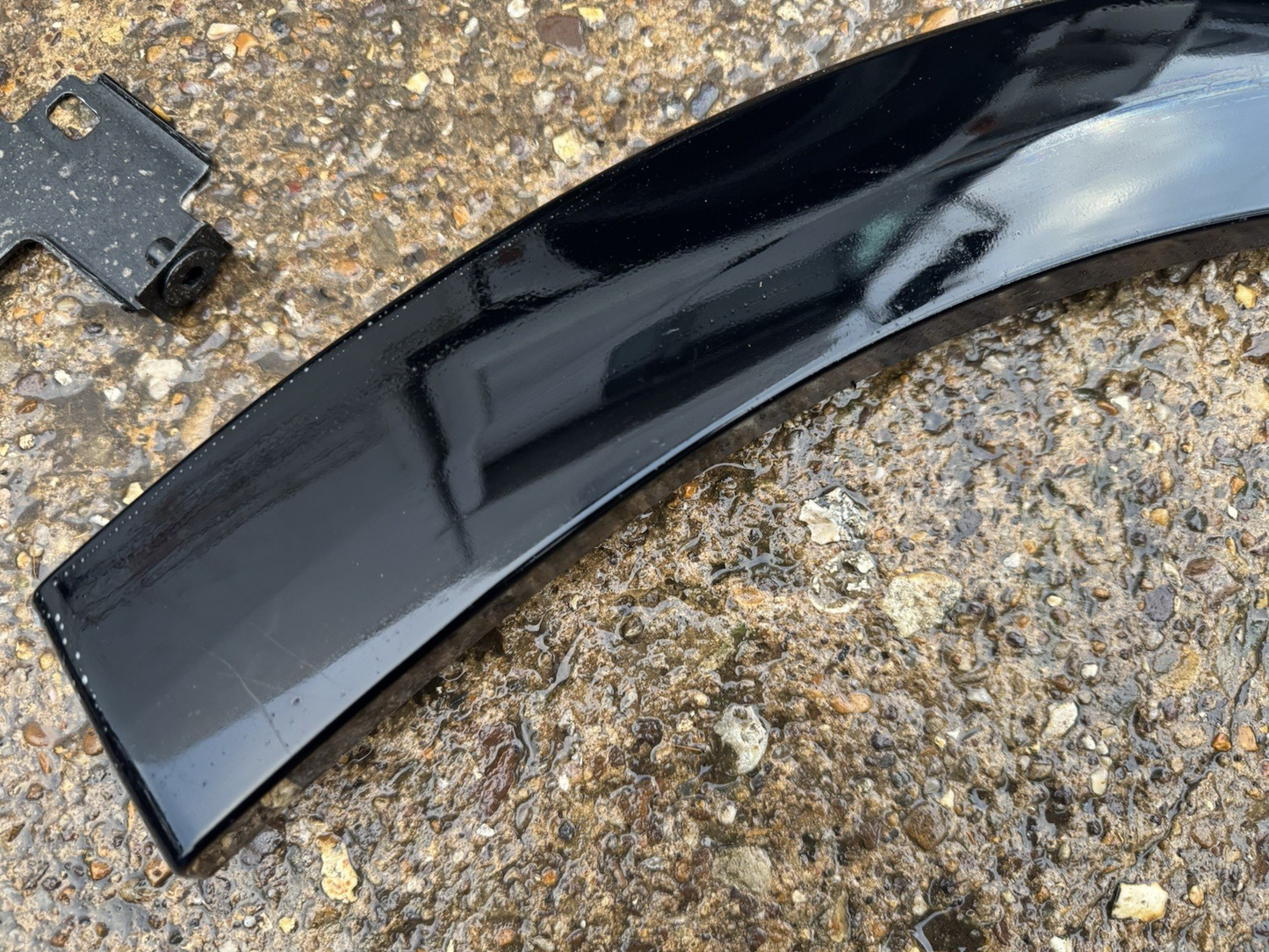 PEUGEOT 208 FRONT LEFT PASSENGER SIDE WHEEL ARCH 9844358780 (9248)