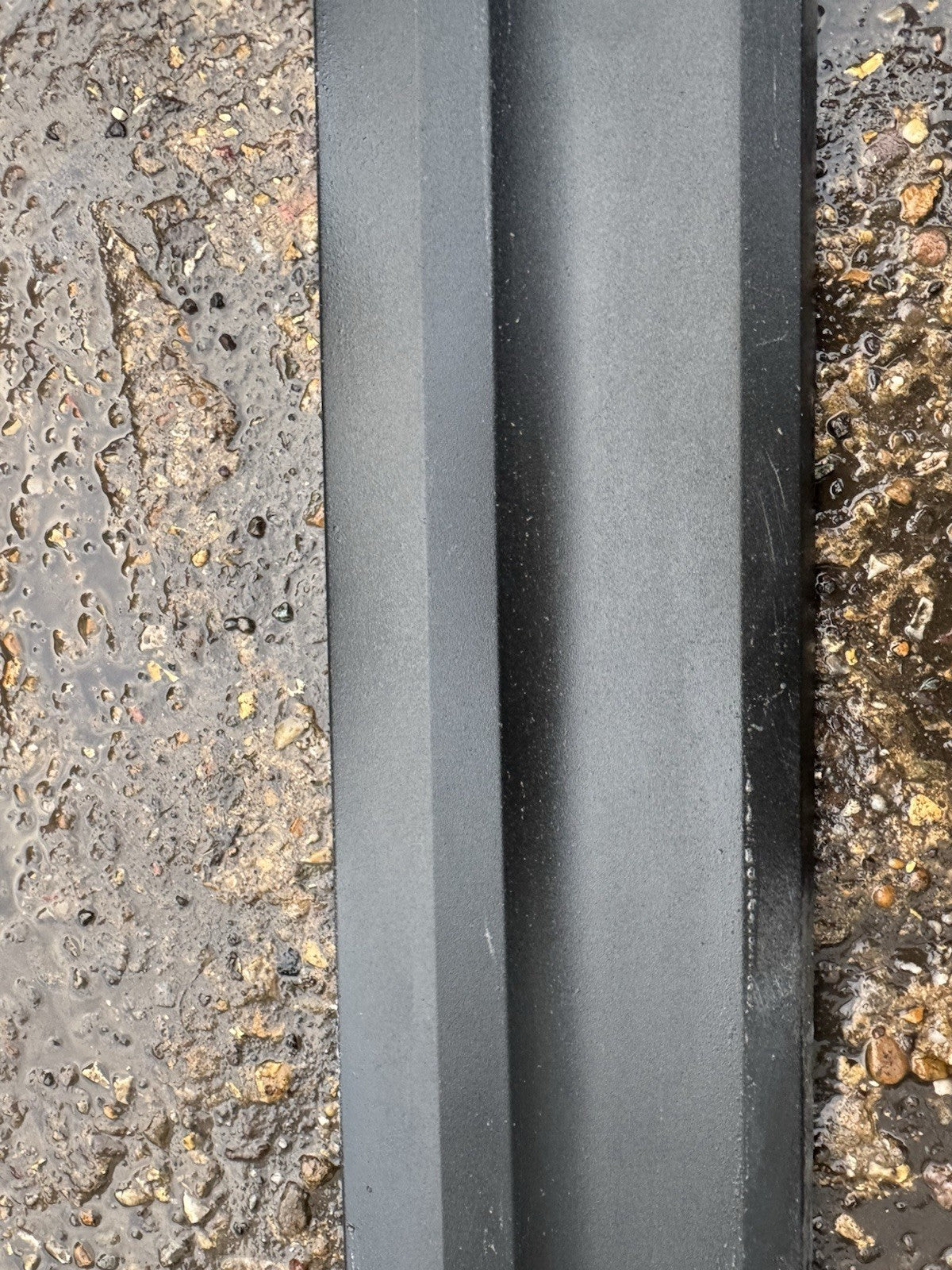 VOLVO XC40 2017-2024 FRONT LEFT DOOR MOLDING TRIM P/N 31448316 GENUINE