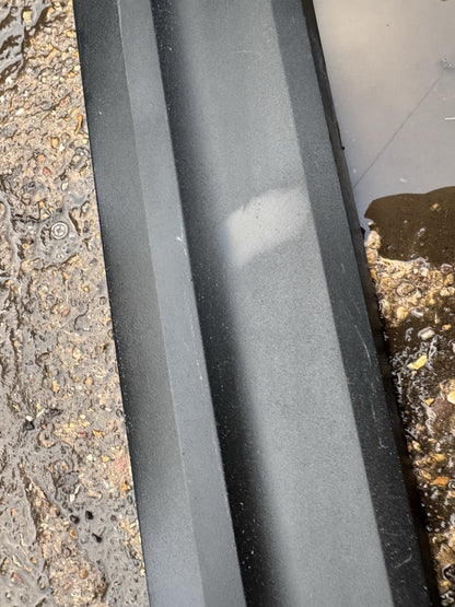 VOLVO XC40 2017-2024 FRONT LEFT DOOR MOLDING TRIM P/N 31448316 GENUINE