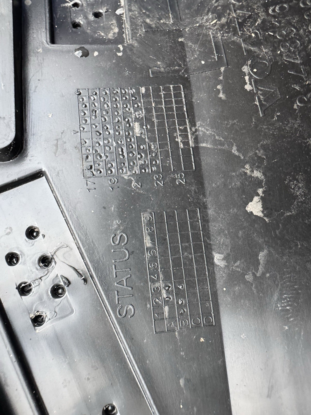 VOLVO XC40 2017-2024 FRONT LEFT DOOR MOLDING TRIM P/N 31448316 GENUINE