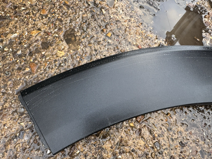 HYUNDAI TUCSON MK3 WHEEL ARCH TRIM FRONT RIGHT DRIVER SIDE 2016 87714-D7000