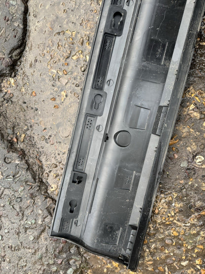 VOLVO XC40 2017-2024 FRONT LEFT DOOR MOLDING TRIM P/N 31448316 GENUINE