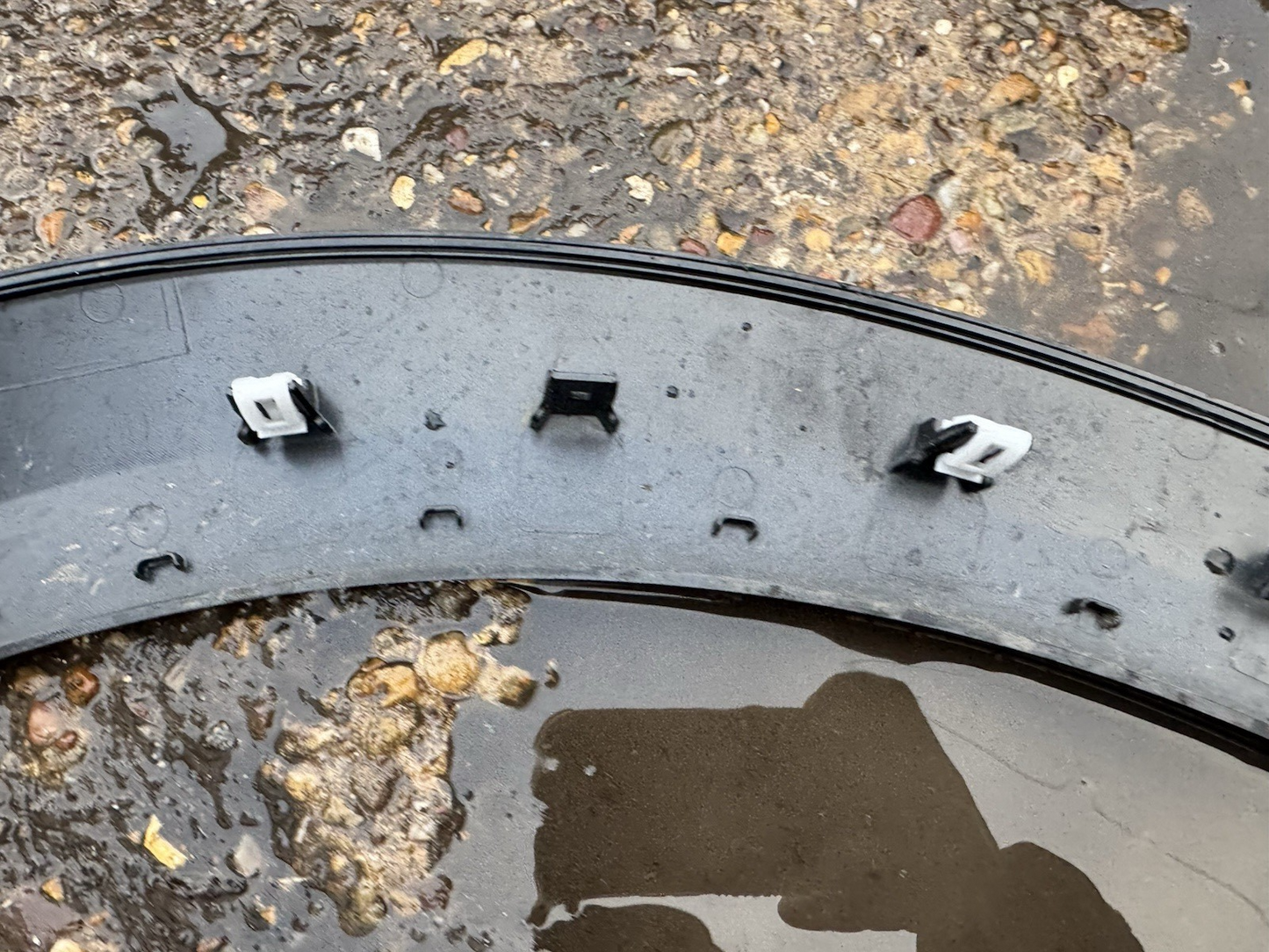 PEUGEOT 208 FRONT LEFT PASSENGER SIDE WHEEL ARCH 9844358780 (9248)