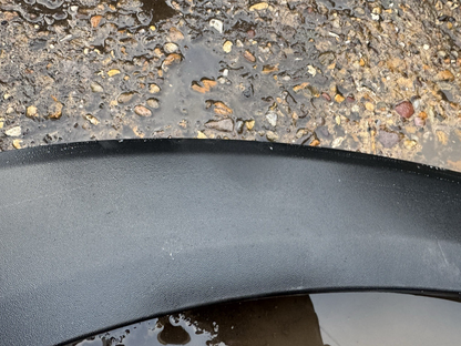 HYUNDAI TUCSON MK3 WHEEL ARCH TRIM FRONT RIGHT DRIVER SIDE 2016 87714-D7000