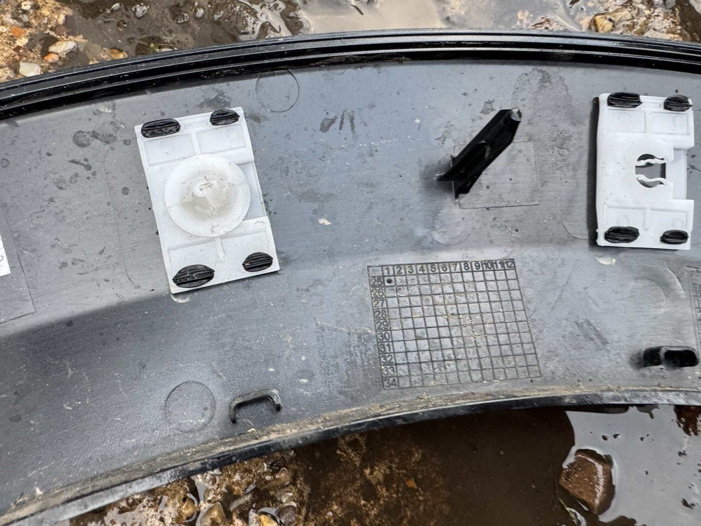 PEUGEOT 208 FRONT LEFT PASSENGER SIDE WHEEL ARCH 9844358780 (9248)