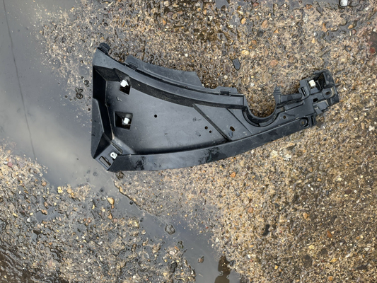 2015on Land Rover Discovery R-Dynamic L462 Front Bumper Bracket Left MY42