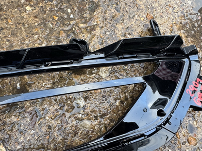 Genuine Hyundai Cover-Front Fog Lamp left  | 86525D7530 2018on