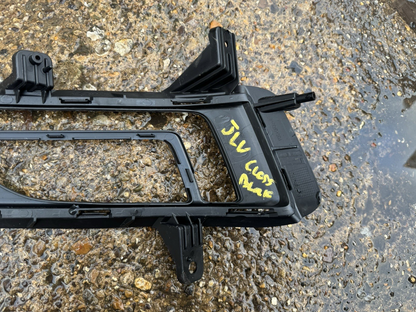 Genuine Hyundai Cover-Front Fog Lamp left  | 86525D7530 2018on