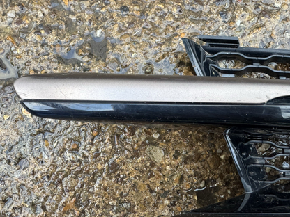 RANGE ROVER VELAR L560 FRONT LEFT BUMPER GRILL LH 2018 ON GENUINE J8A2-17E852-AB