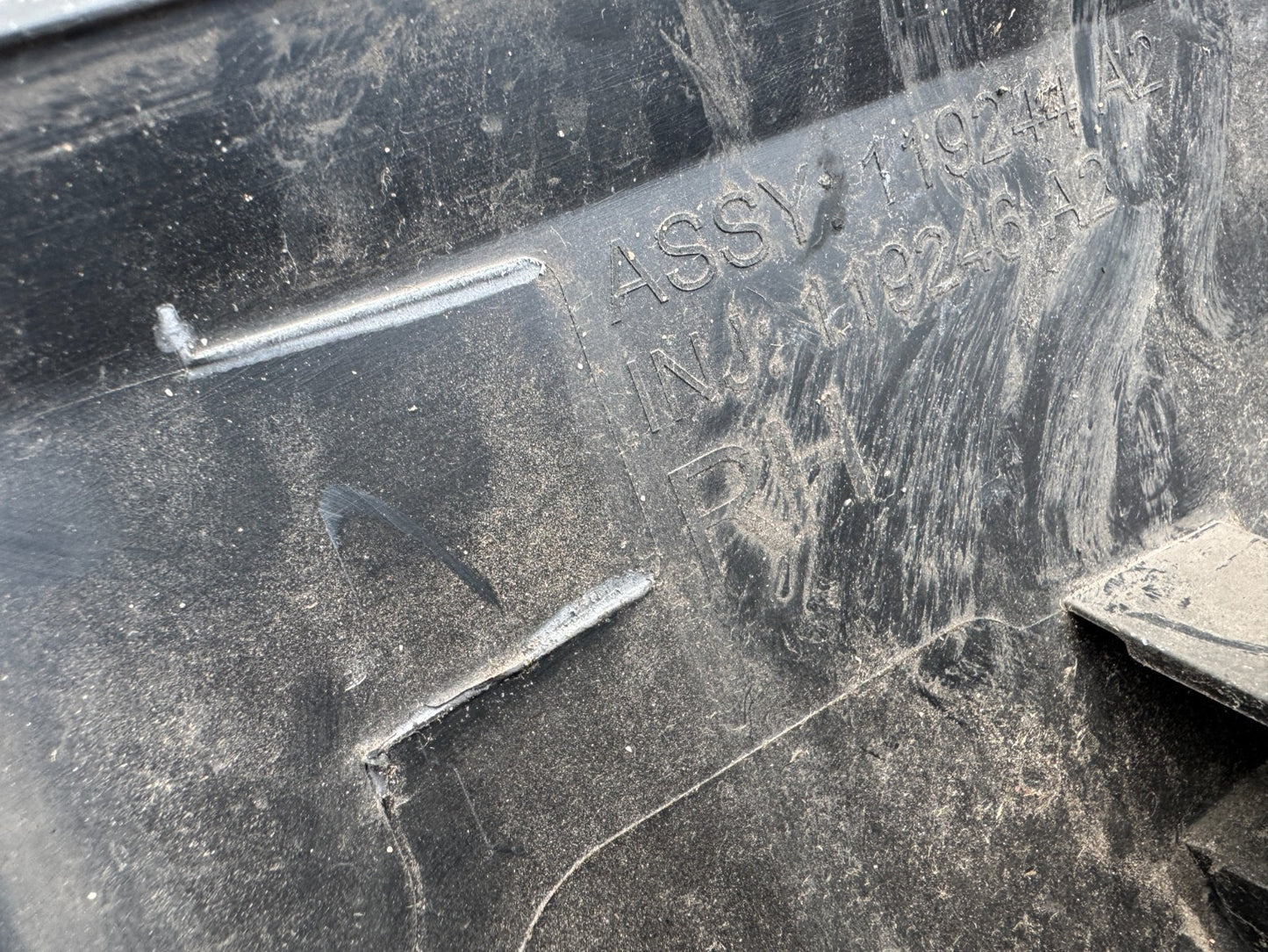 2023 NISSAN QASHQAI II J12/J11 OEM FRONT RIGHT DOOR MOLDING TRIM 808706UA0A