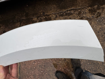 VOLVO XC60 FRONT LEFT SIDE WHEEL ARCH MOULDING TRIM 31650202 31454795 PDC VERSIO