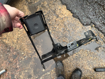 BMW 1 2 3 4 SERIES F30 F31 F36 F20 F21 F23 LEFT HEADLIGHT BRACKET