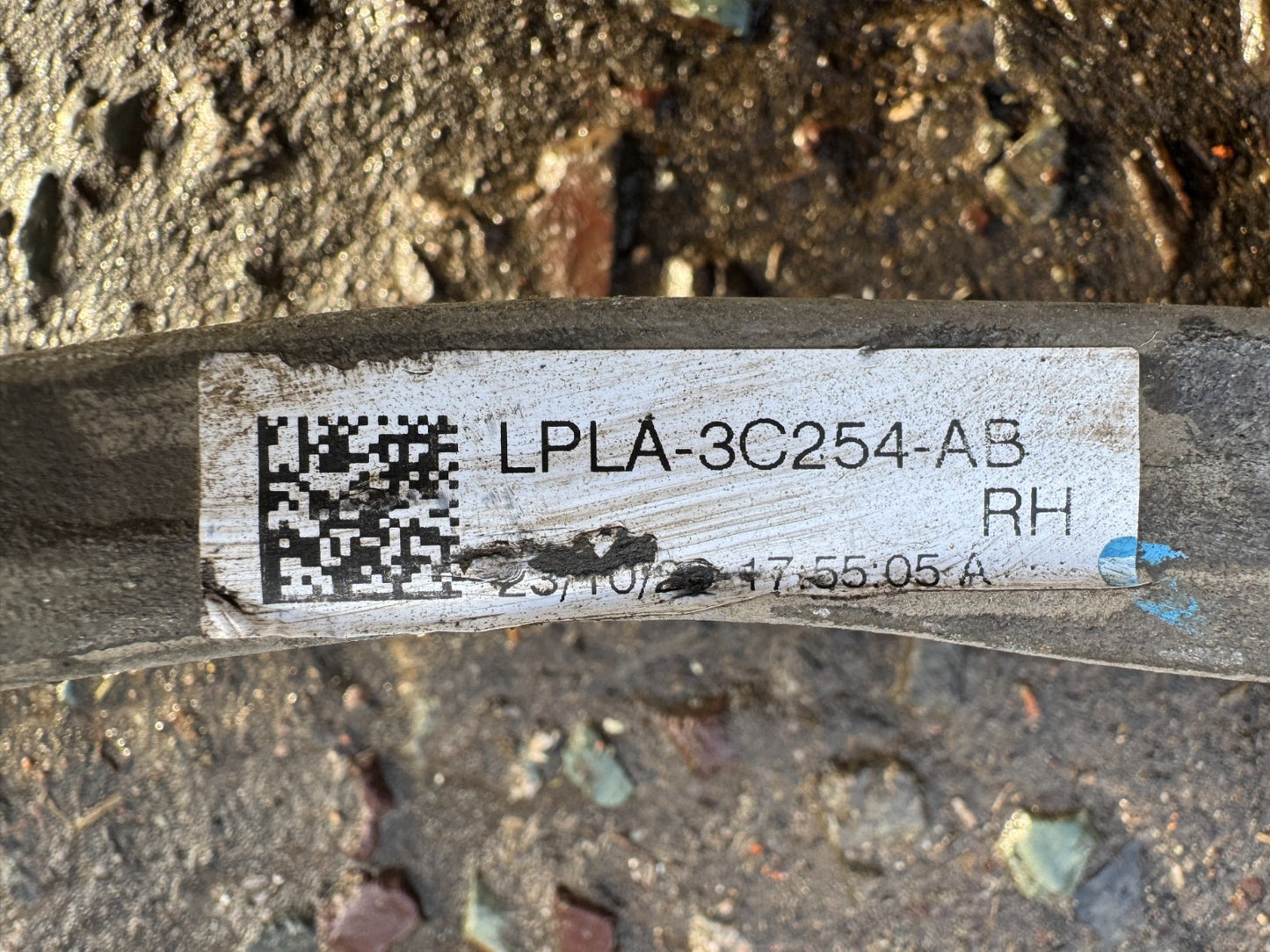 Wishbone Control Arm front right LR175395 LAND ROVER DEFENDER L663 DISCOVERY V