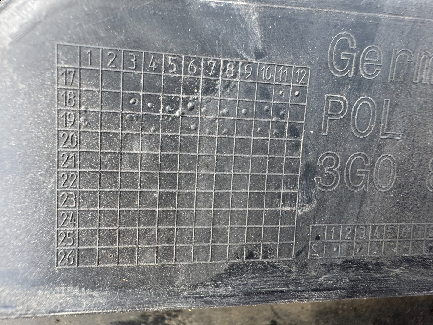 VOLKSWAGEN PASSAT B8 FACELIFT 2019-2022 REAR BUMPER DIFFUSER- GENUINE