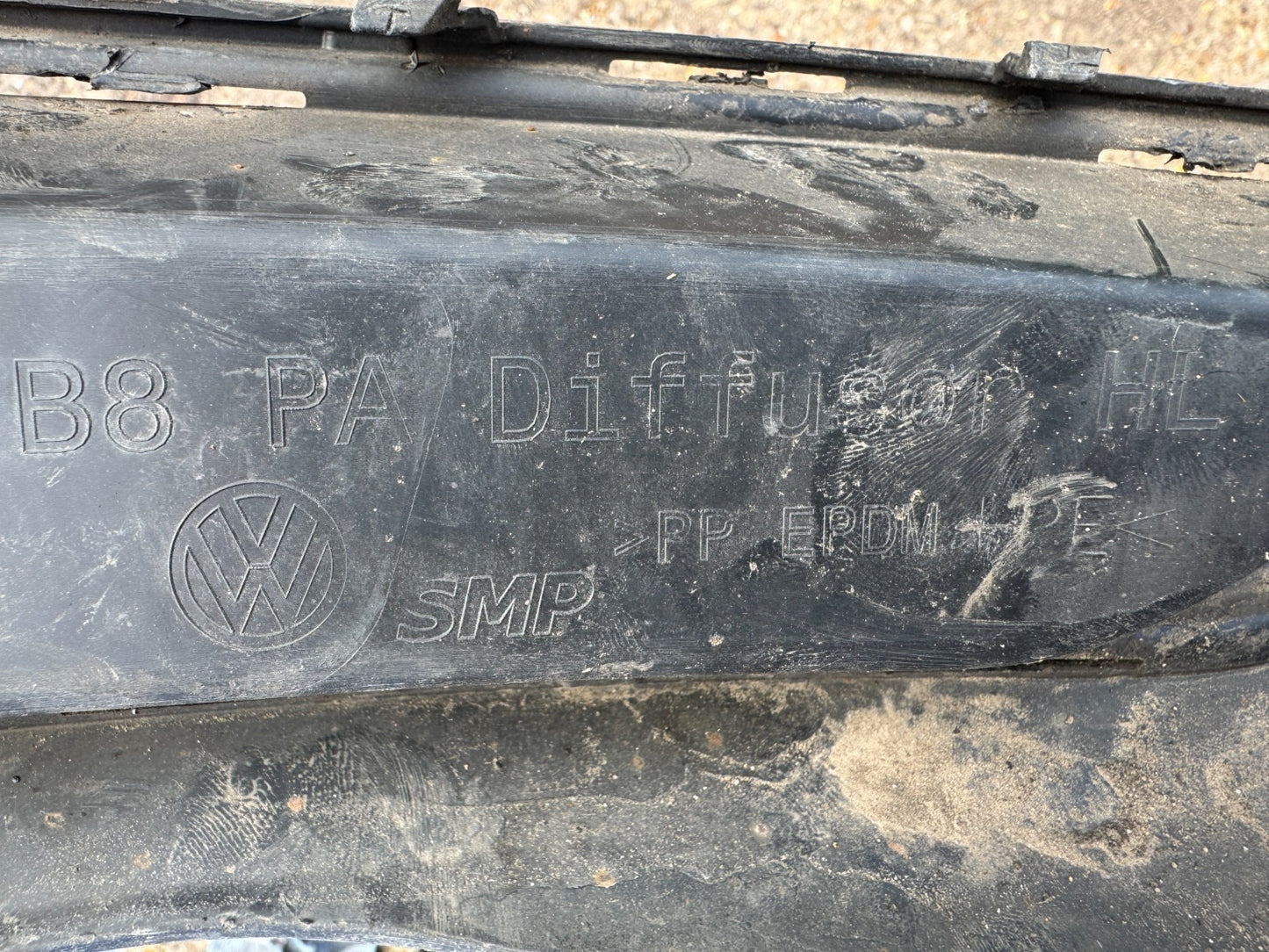 VOLKSWAGEN PASSAT B8 FACELIFT 2019-2022 REAR BUMPER DIFFUSER- GENUINE