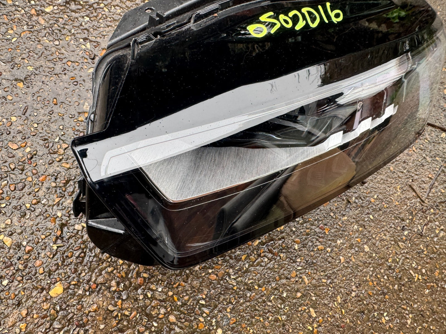 PEUGEOT E-3008 E-5008 PASSENGER SIDE LEFT LED HEADLIGHT 9862664780 2024 2025