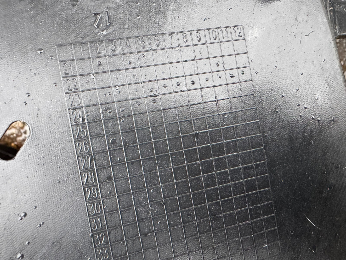 VAUXHALL ASTRA DESIGN Mk8 (L) 2020-2025 - Front bumper Undertray 9840237680