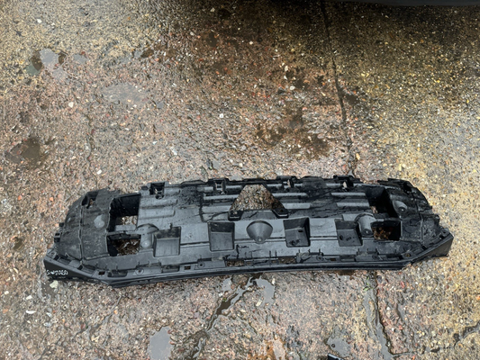 2024on Audi Q6 E tron End Plate - Audi (85H-807-233)