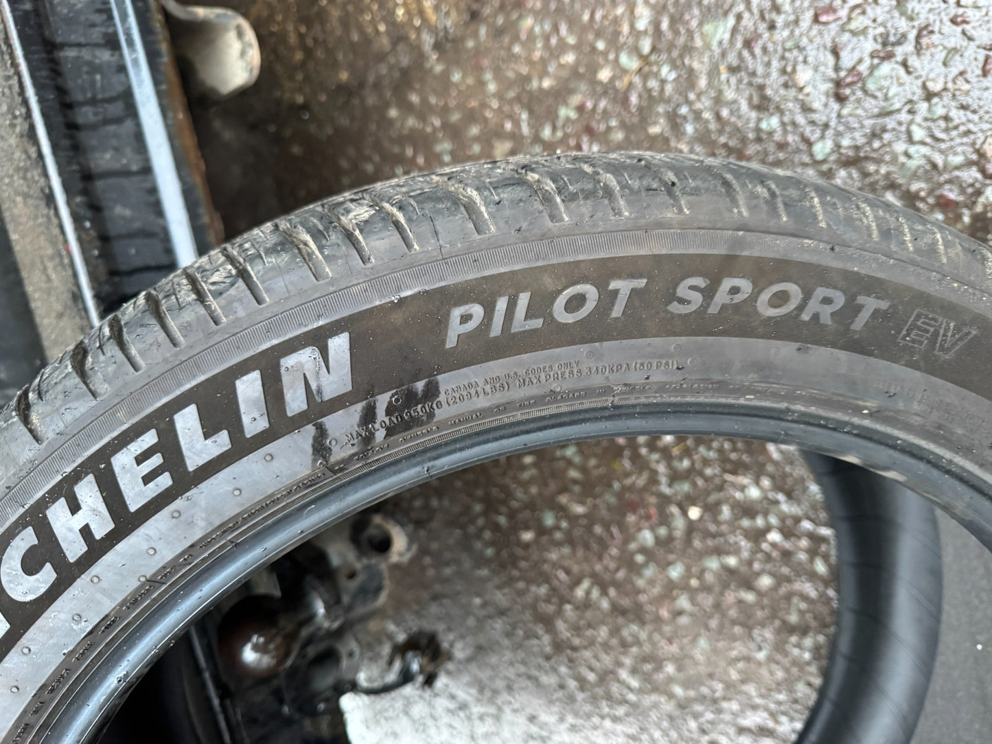 255/45 R21 106W Michelin Pilot Sport EV Tyre | 255/45/21 POL Tyre | 7MM 2025