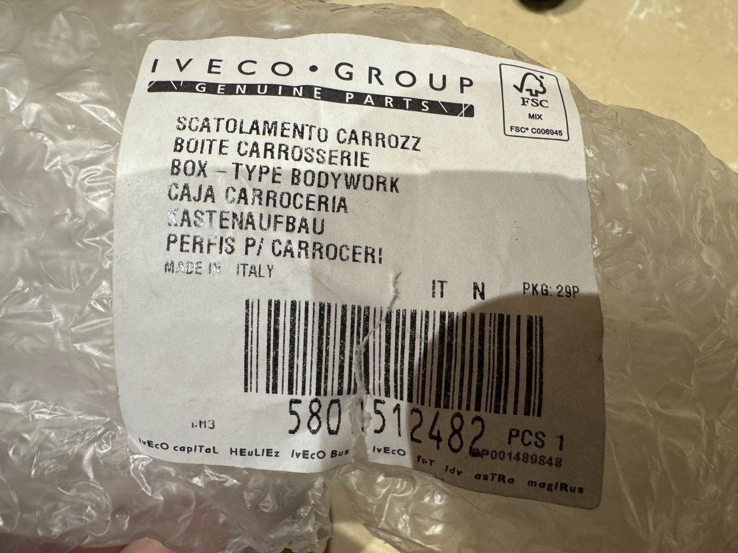 NEW IVECO DAILY 2014   FRONT BRACKET STEEL LEFT SIDE GENUINE 5801512482