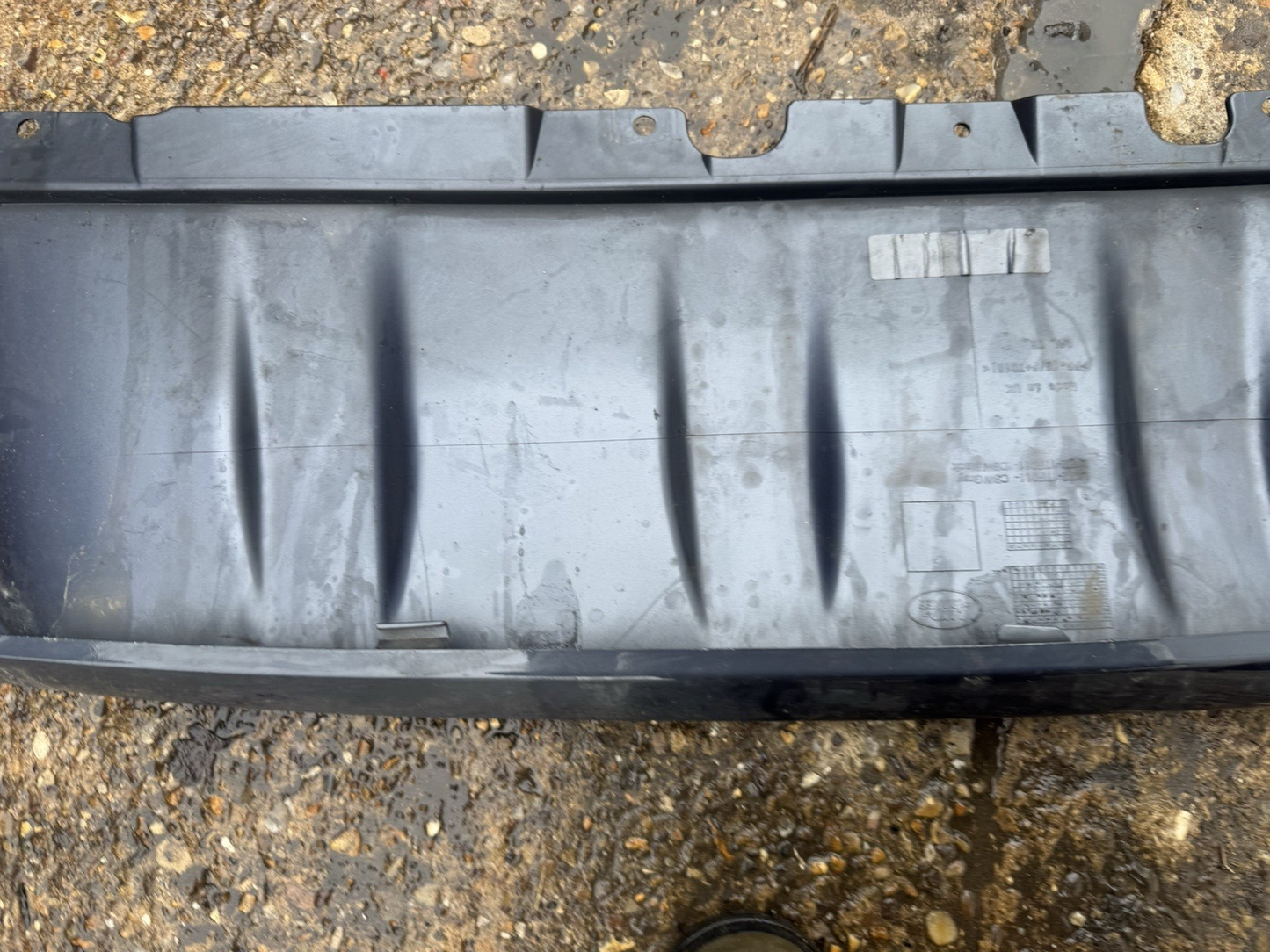 LAND ROVER DISCOVER L550 2021-22 FRONT BUMPER TOWING EYE COVER G2-13 LK72-17F011