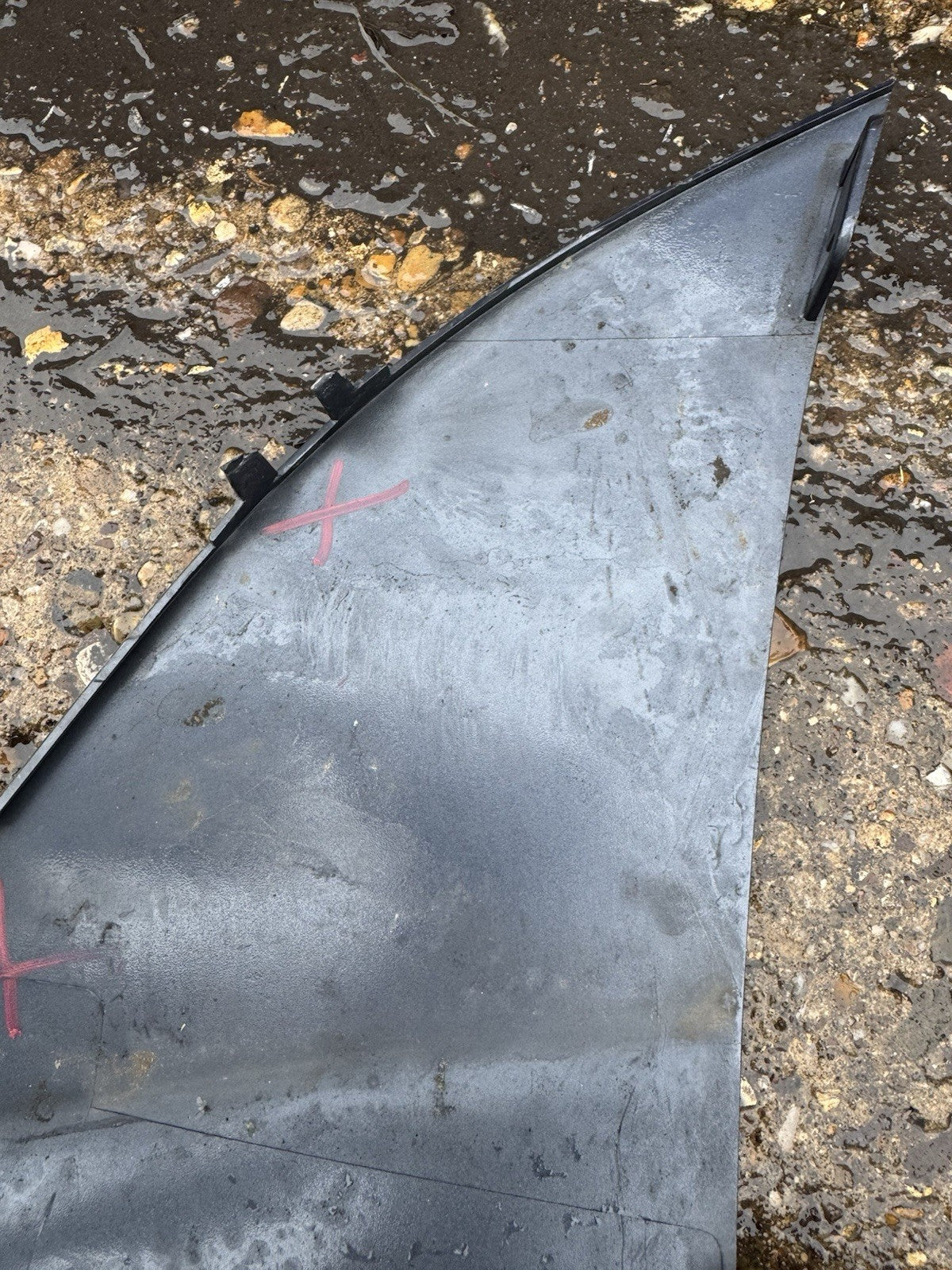 LAND ROVER DISCOVER L550 2021-22 FRONT BUMPER TOWING EYE COVER G2-13 LK72-17F011