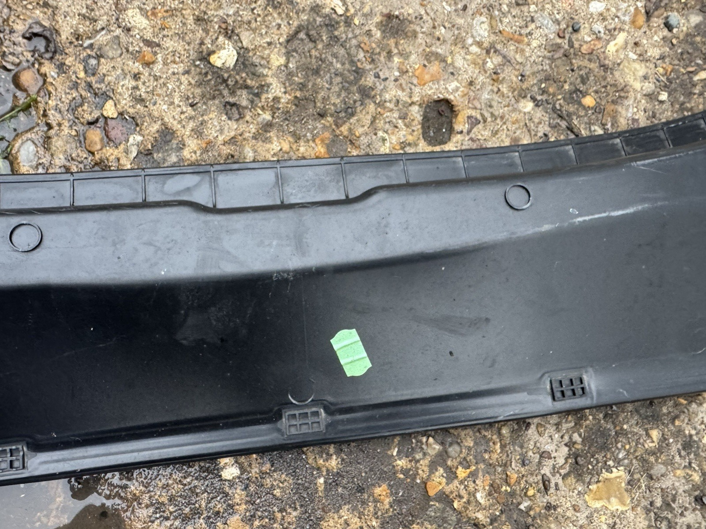 2016-2022 BMW X1 XDRIVE28I FRONT WINDSCREEN SCUTTLE PANEL COWL COVER TRIM OEM