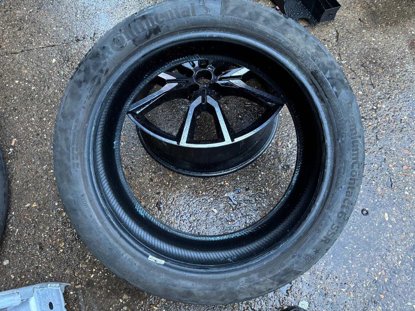 275/40R22 107Y Continental Premium Contact 6 SSR * XL 2754022 TYRE NO REPAIR RSC