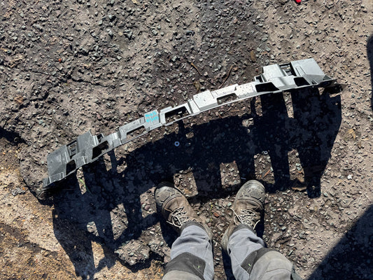 GENUINE JAGUAR I-PACE X590 REAR BUMPER BRACKET 2018-ON J9D317B861AA