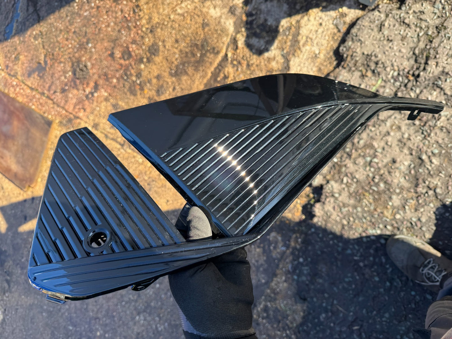 Peugeot 408 front bumper right RH grill 2022 -2025 Genuine 9840750980