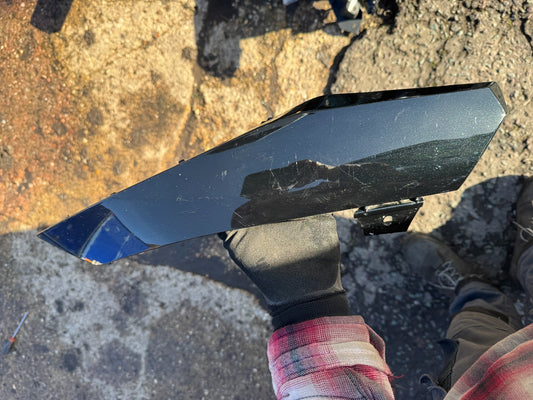 ❤❤ PEUGEOT 408 (P54) FRONT BUMPER LEFT TRIM SURROUND COVER 9847048680